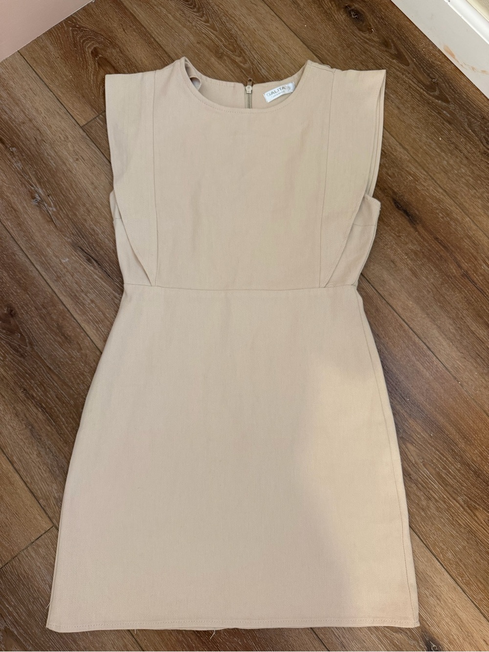 Tailored Beige Mini Dress with Structured Shoulders